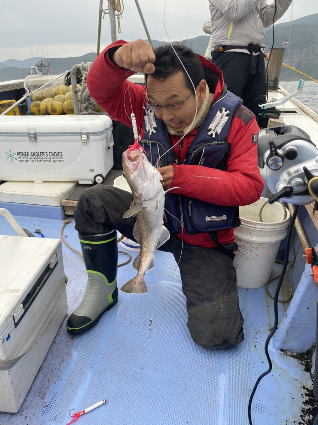 知床ウトロ沖 秋サケ アキアジ 船釣りチャレンジ 北海道 富良野 感動野菜産直農家 寺坂農園ブログ